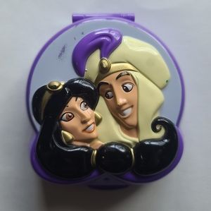 Vintage 1995 Bluebird Round Purple Disney Aladdin